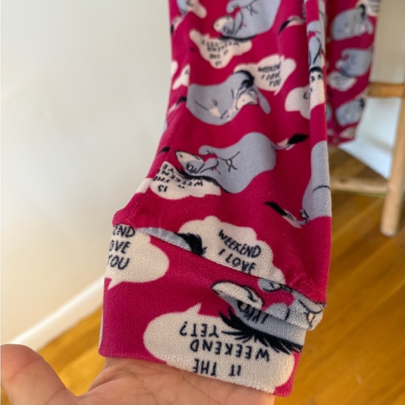Disney Eeyore Fleece Pajama 2Pc Set Sleep Wear Womens Sz XS Pink Winnie The Pooh - Picture 4 of 6
